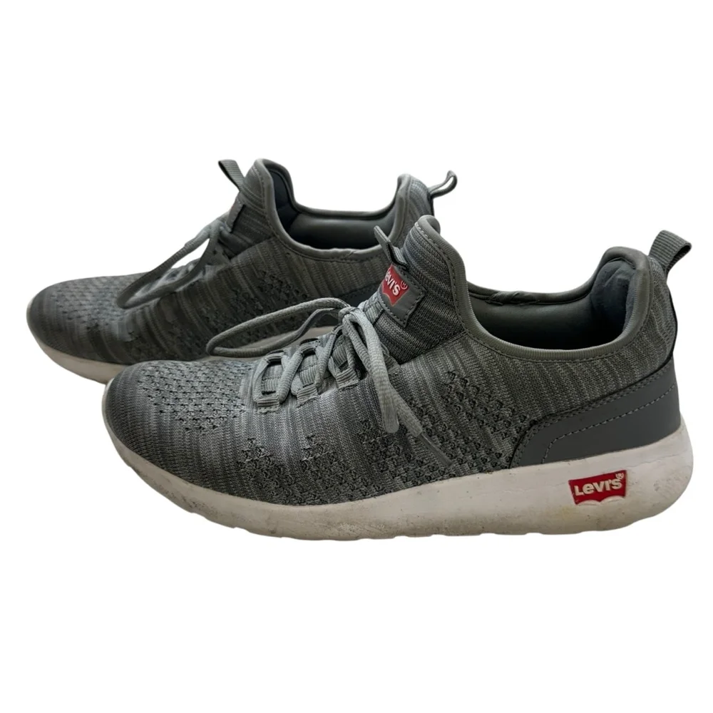 Men's Levi's Gray Sneakers Size 8.5